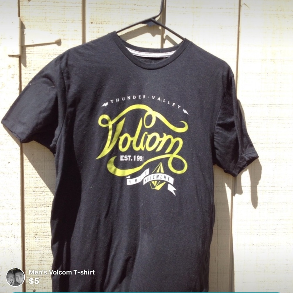 Men's Volcom T-shirt